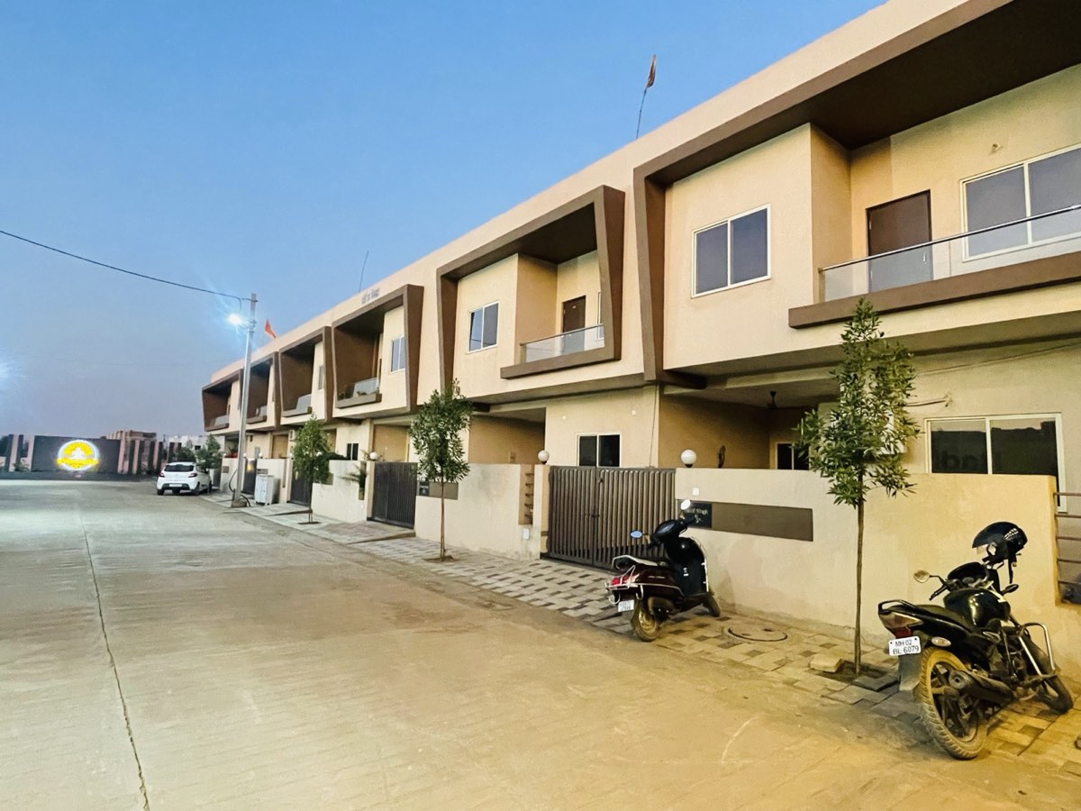 evergreen-city-houses